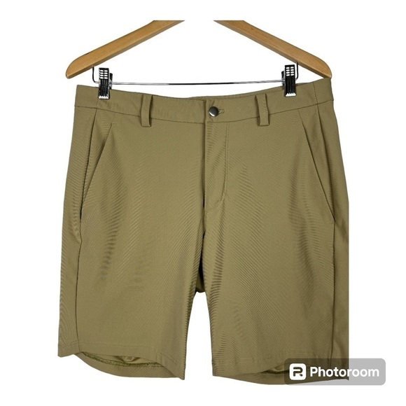Lululemon Shorts Tan 9 inch Inseam Flat Front EUC Sz 34 - Picture 1 of 11